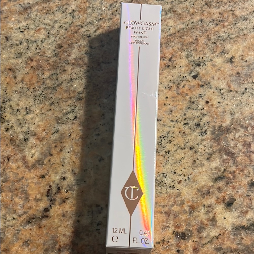 Charlotte Tilbury Glowgasm Beauty Light Wand